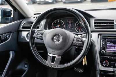 2013 Volkswagen Passat 2.5 SE