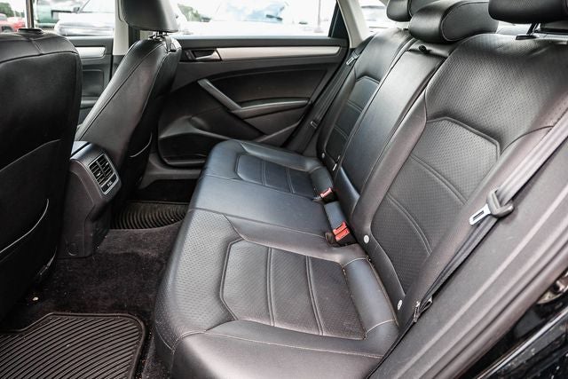 2013 Volkswagen Passat 2.5 SE