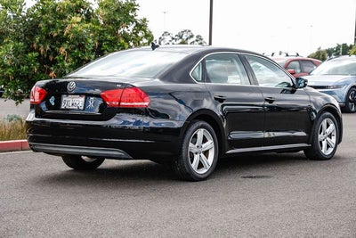 2013 Volkswagen Passat 2.5 SE