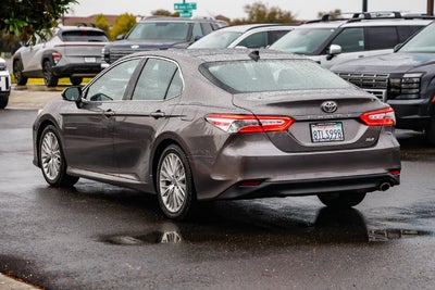 2020 Toyota Camry XLE