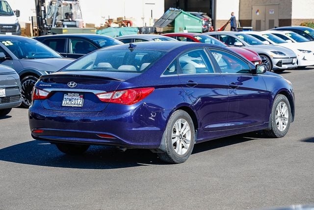 2013 Hyundai SONATA GLS