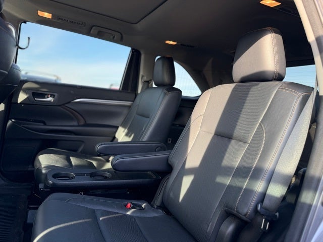 2018 Toyota Highlander Limited Platinum