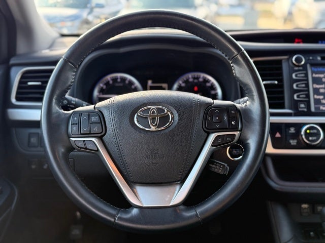 2018 Toyota Highlander Limited Platinum