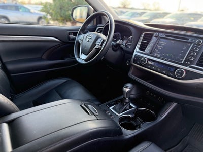 2018 Toyota Highlander Limited Platinum