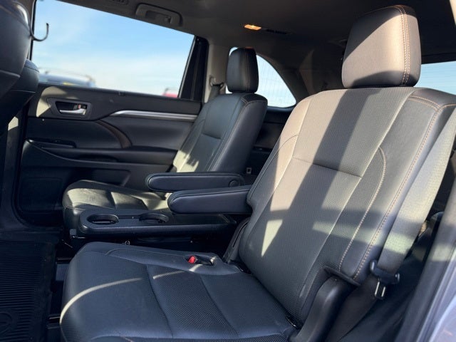 2018 Toyota Highlander Limited Platinum