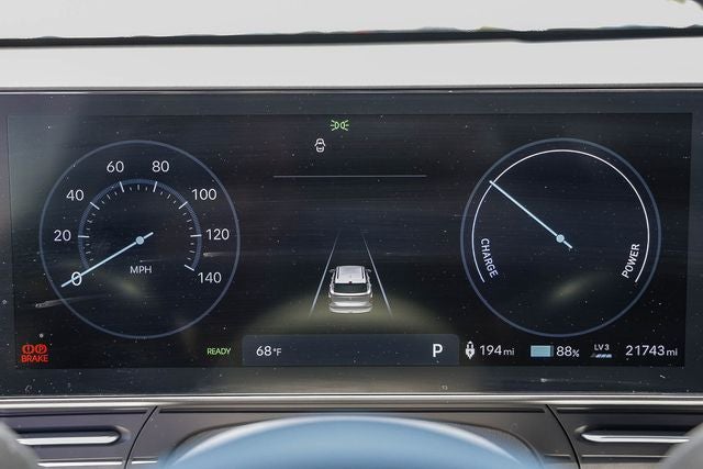 2024 Hyundai KONA ELECTRIC SEL