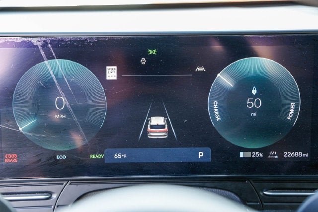 2025 Hyundai KONA ELECTRIC SEL