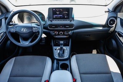 2022 Hyundai KONA SE
