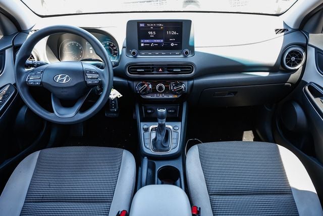 2022 Hyundai KONA SE