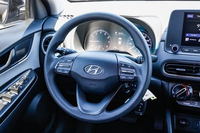 2022 Hyundai KONA SE