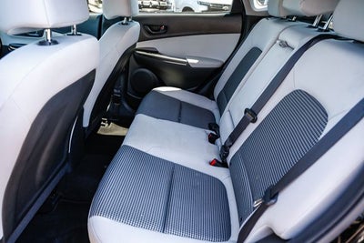 2022 Hyundai KONA SE