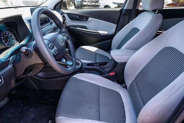 2022 Hyundai KONA SE