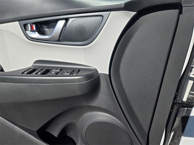 2023 Hyundai KONA ELECTRIC SE