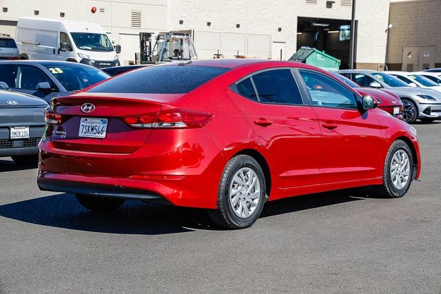 2017 Hyundai ELANTRA SE
