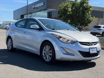 2014 Hyundai ELANTRA SE