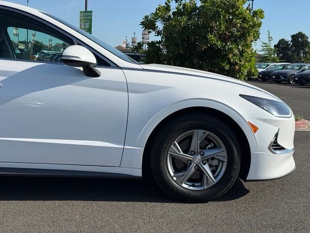 2022 Hyundai SONATA SE