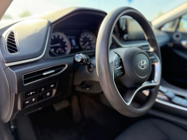 2022 Hyundai SONATA SE