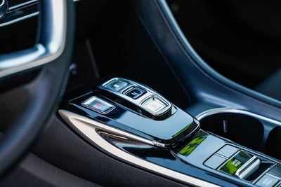 2022 Hyundai SONATA SE