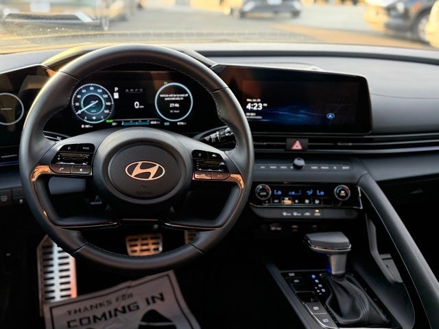 2025 Hyundai ELANTRA HYBRID SEL Sport