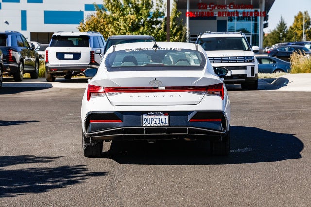 2025 Hyundai ELANTRA SEL Convenience