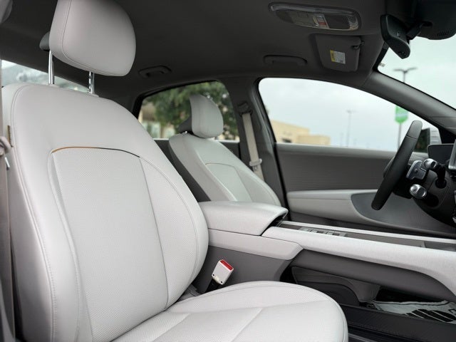 2025 Hyundai IONIQ 6 SEL