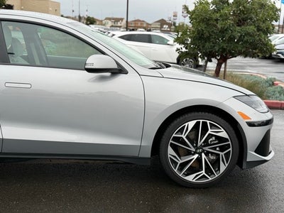 2025 Hyundai IONIQ 6 SEL