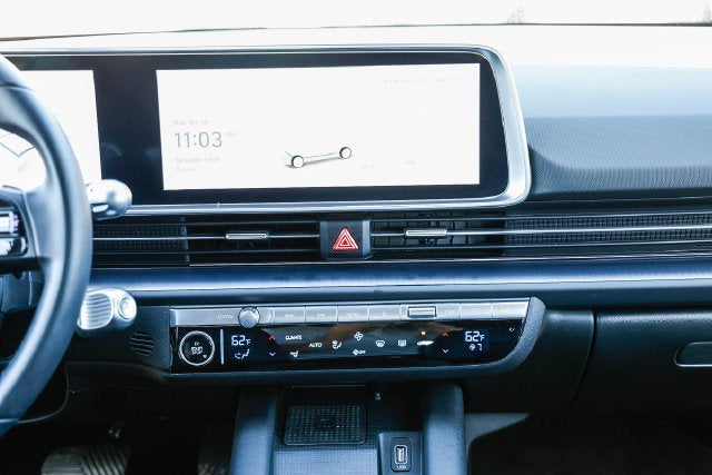 2025 Hyundai IONIQ 6 SEL