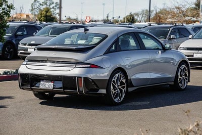 2025 Hyundai IONIQ 6 SEL