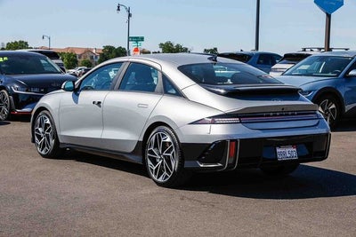 2025 Hyundai IONIQ 6 SEL
