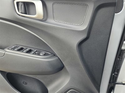 2023 Hyundai VENUE SE