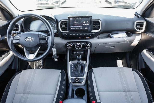 2023 Hyundai VENUE SEL