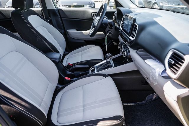 2023 Hyundai VENUE SEL