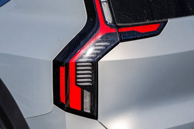 2024 Kia EV9 Light Long Range