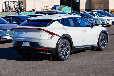 2024 Kia EV6 Light