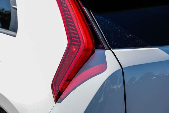 2024 Kia Niro EV Wave