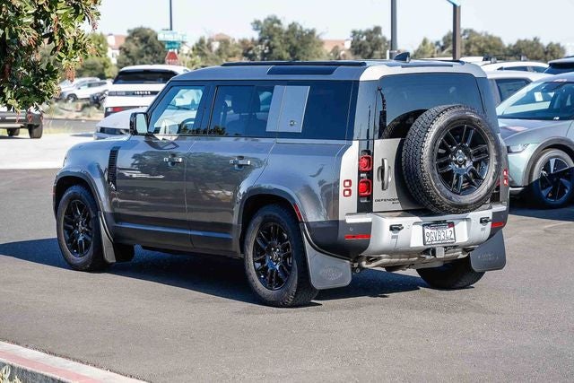 2023 Land Rover Defender 110 SE