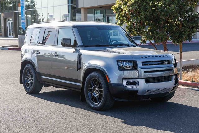 2023 Land Rover Defender 110 SE