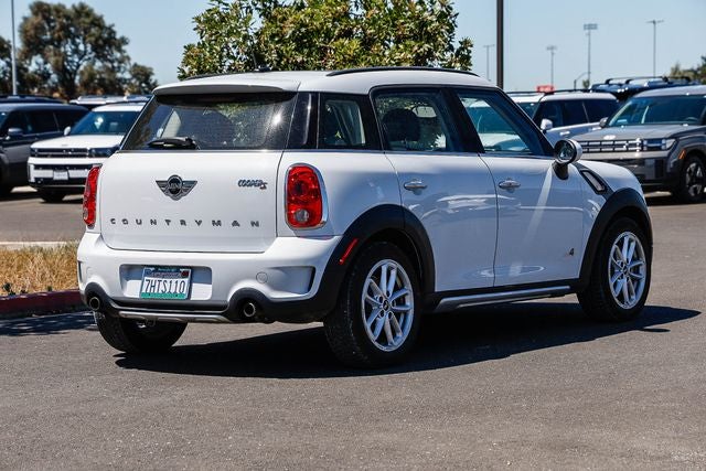 2015 MINI Cooper S Countryman Base