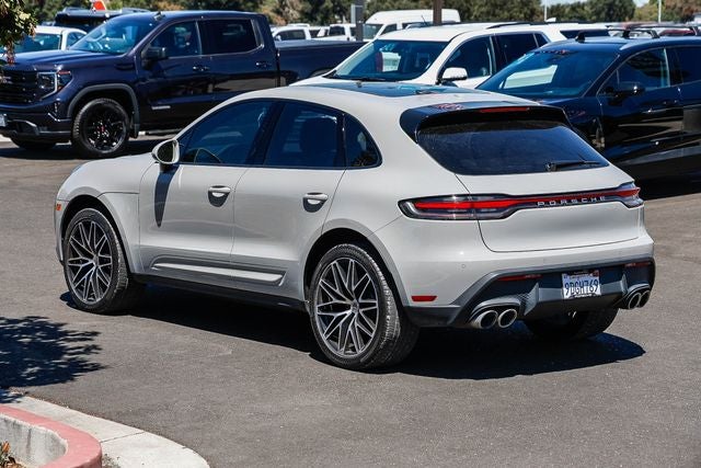 2022 Porsche Macan Base