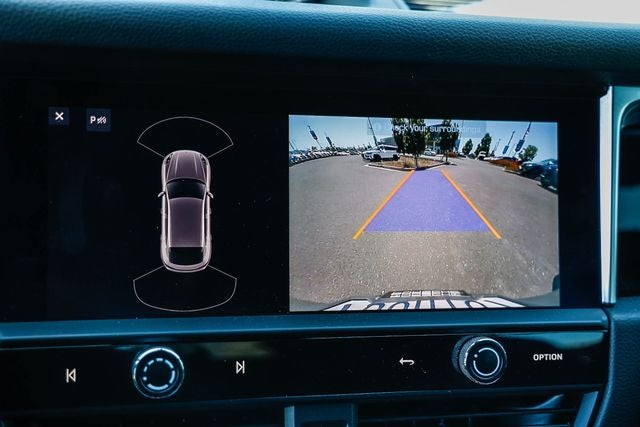 2022 Porsche Macan Base