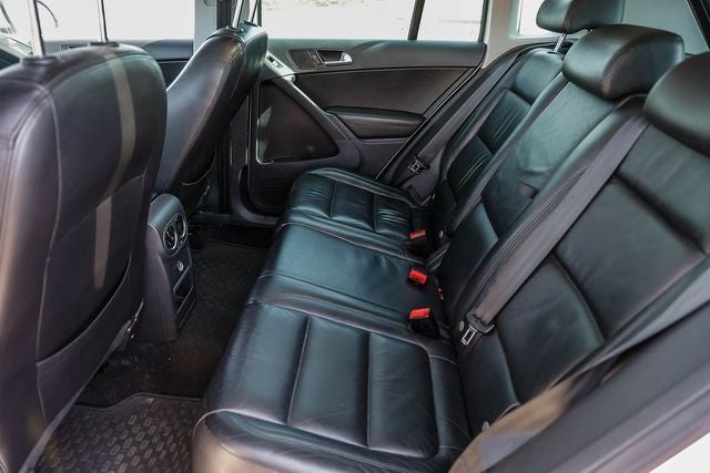 2011 Volkswagen Tiguan SEL