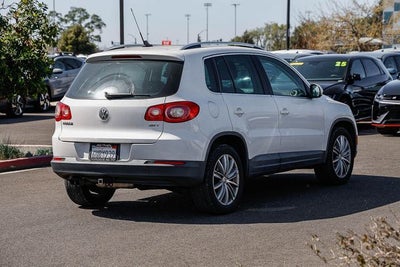 2011 Volkswagen Tiguan SEL