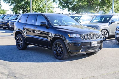 2020 Jeep Grand Cherokee Altitude