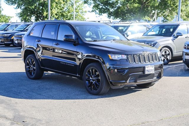 2020 Jeep Grand Cherokee Altitude