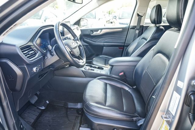 2021 Ford Escape Titanium