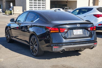 2022 Nissan Altima 2.5 SR