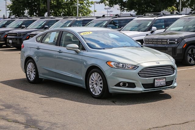 2014 Ford Fusion Energi SE Luxury