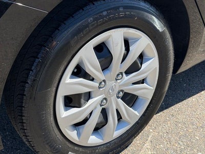 2022 Hyundai ACCENT SE