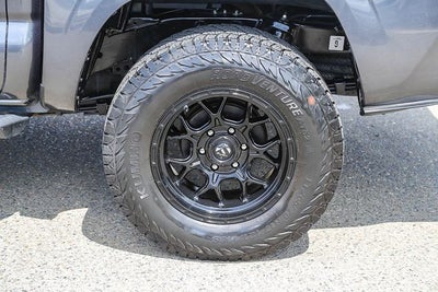 2022 Toyota Tacoma SR V6