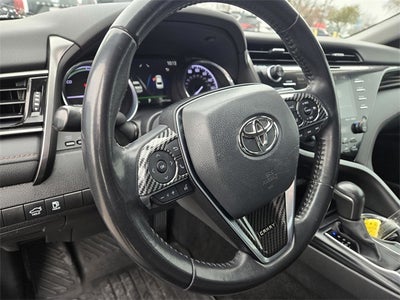 2020 Toyota Camry Hybrid XLE